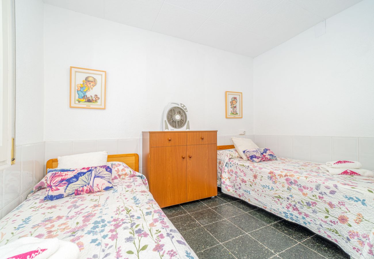 Apartment in Rosas / Roses - 2026-POETA MARQUINA Apartment with 4 bedrooms