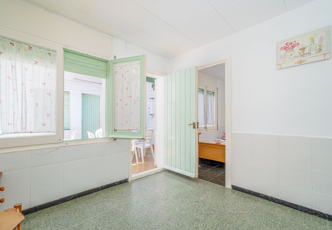 Apartment in Rosas / Roses - 2026-POETA MARQUINA Apartment with 4 bedrooms