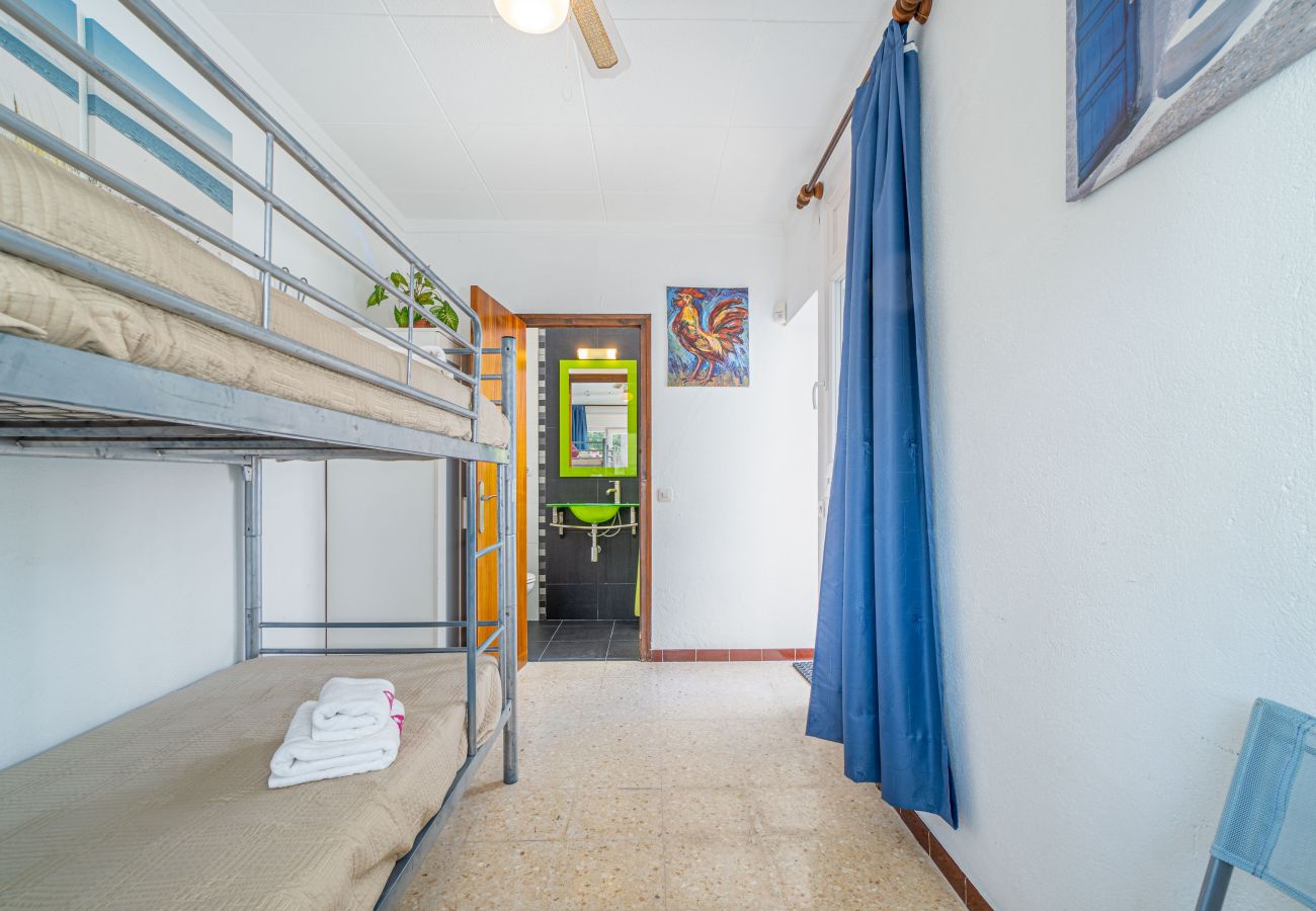 Villa in Empuriabrava - 0119-MONTSENY House with studio