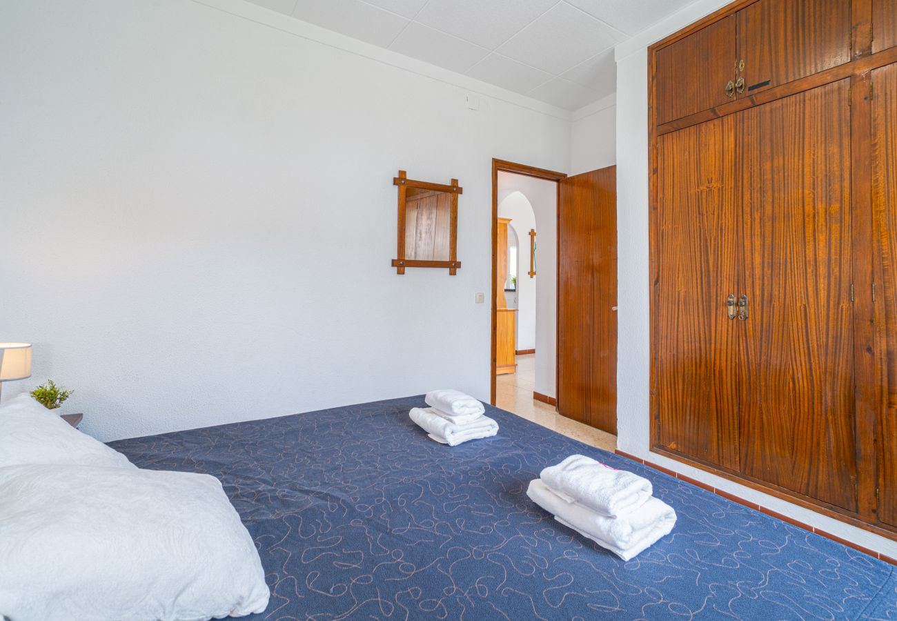 Villa in Empuriabrava - 0119-MONTSENY House with studio