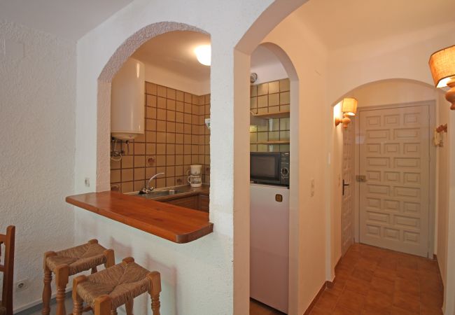 Studio in Empuriabrava - 0167-POBLAT TIPIC Studio near the beach Studio in Empuriabrava - 0167-POBLAT TIPIC Studio near the beach