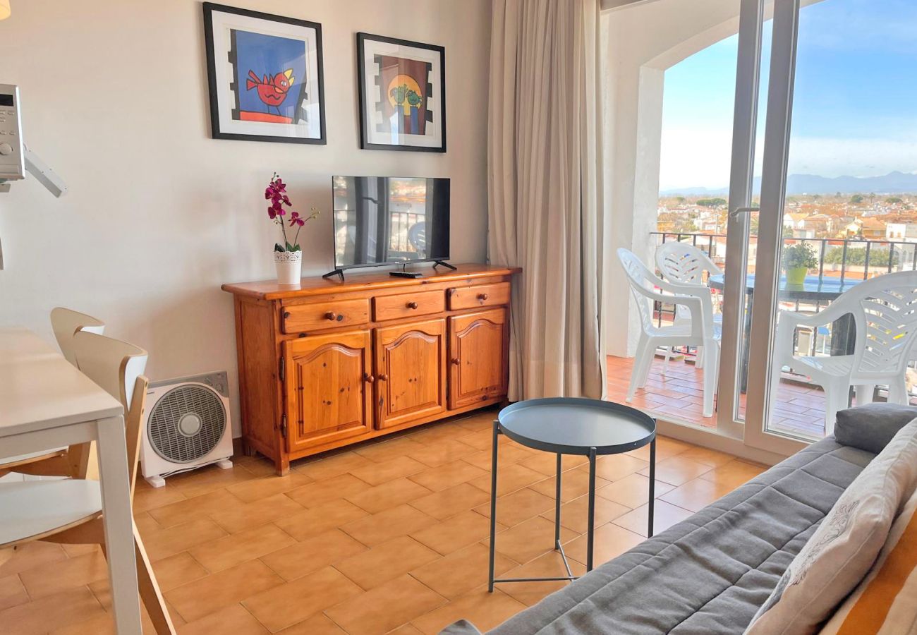 Apartment in Empuriabrava - 0103-GRAN RESERVA Apartment near the beach