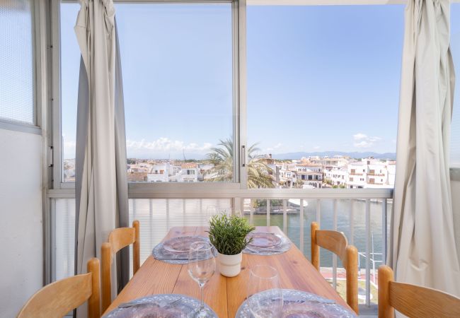  in Empuriabrava - 0154-PATTAYA Apartment with canal view