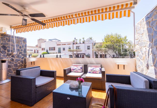  in Empuriabrava - 0158-PATTAYA Apartment with 2 bedrooms, terrace and garage