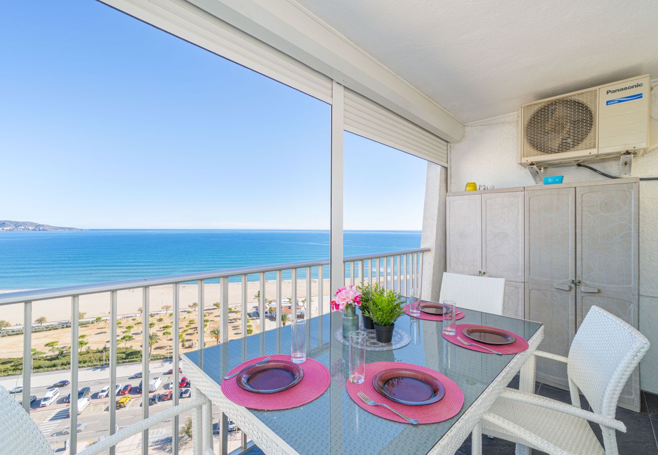 Studio in Empuriabrava - 0115-MANHATTAN  Studio with seaview