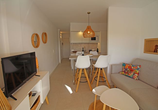 Apartment in Empuriabrava - 0116-MUGA PARK Apartment with river and sea view
