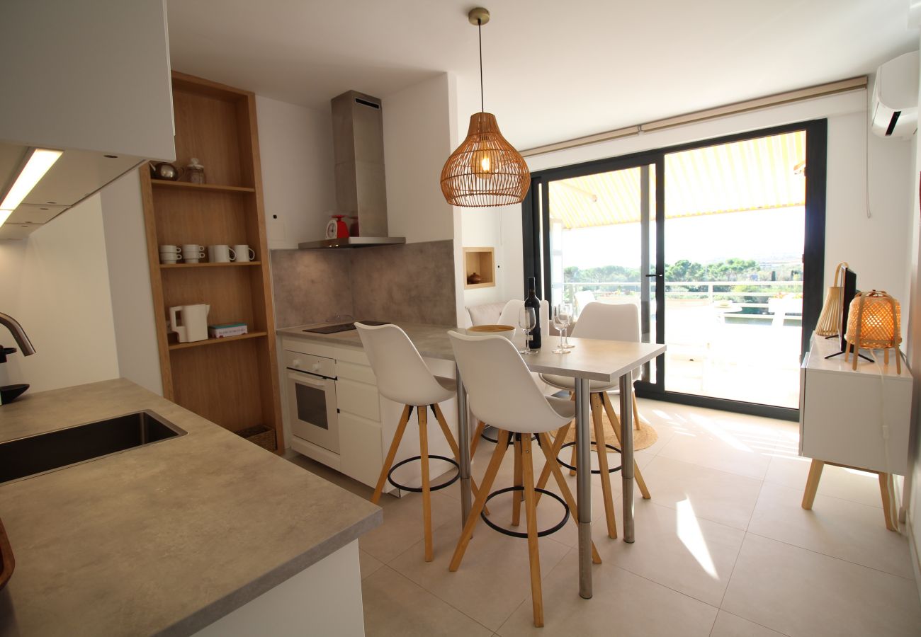 Apartment in Empuriabrava - 0116-MUGA PARK Apartment with river and sea view