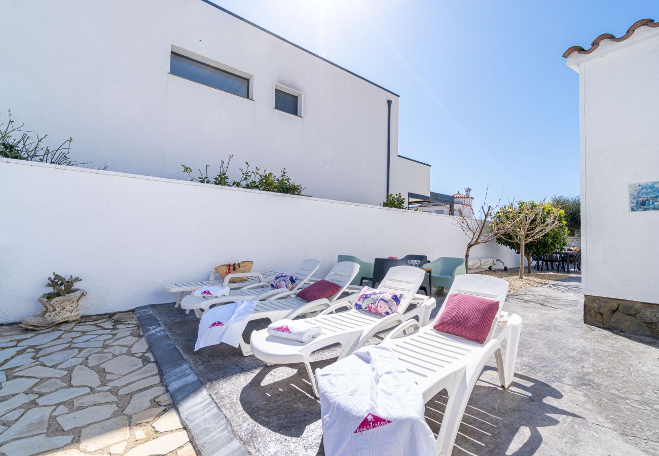 Villa in Empuriabrava - 0009-ALBERES House with pool