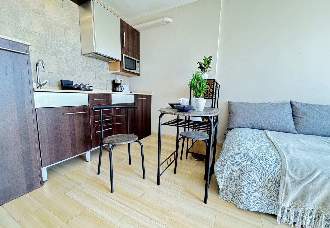 Studio in Empuriabrava - 0114-MIAMI Studio with seaview