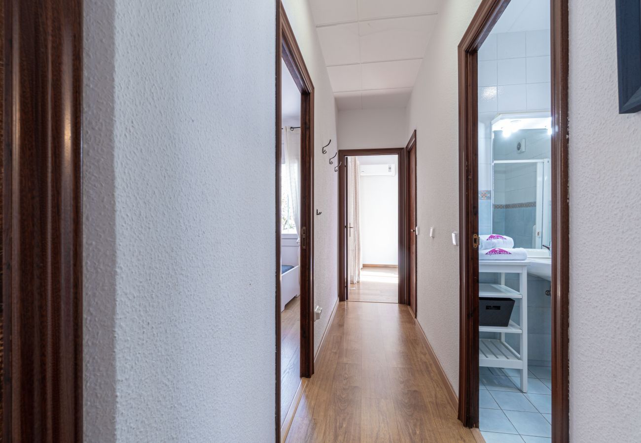 Villa in Empuriabrava - 0082-PANI House with 3 bedrooms 