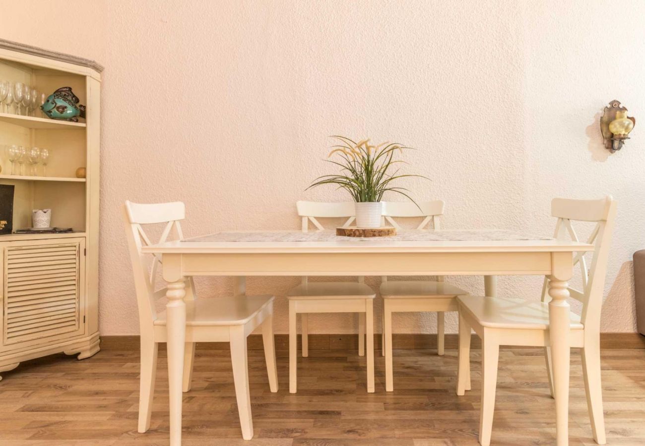 Villa in Empuriabrava - 0149-VALIRA House at the canal with pool and mooring