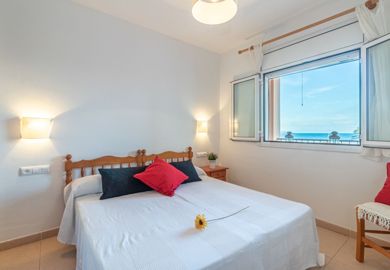 Apartment in Empuriabrava - 0091-MARENOSTRUM Beachfront apartment