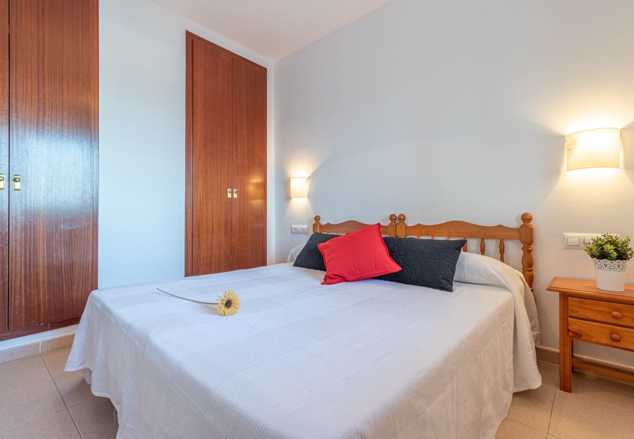 Apartment in Empuriabrava - 0091-MARENOSTRUM Beachfront apartment