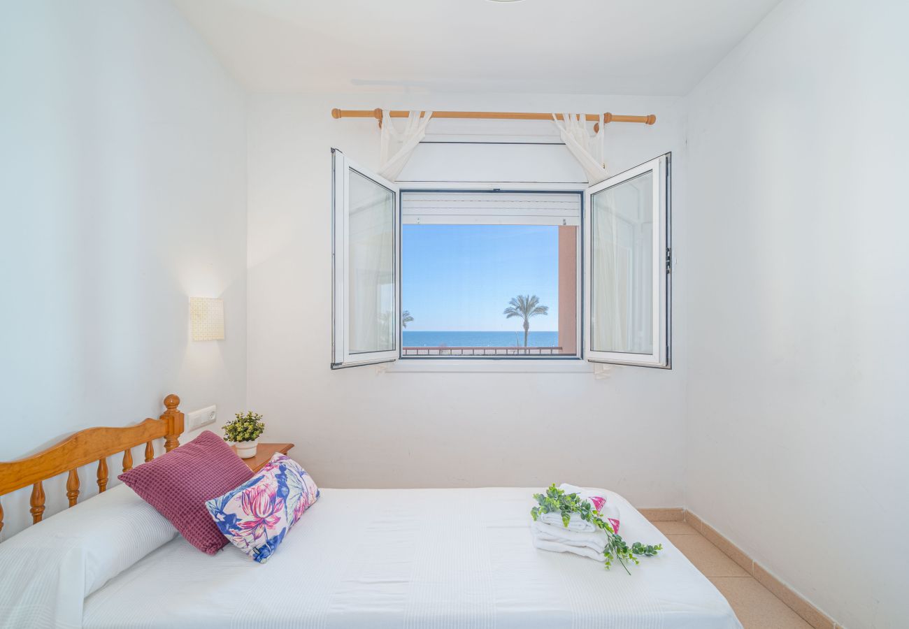 Apartment in Empuriabrava - 0091-MARENOSTRUM Beachfront apartment