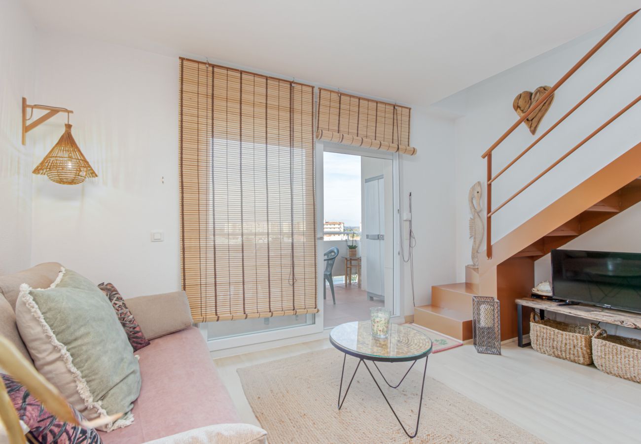 Apartment in Rosas / Roses - 2005-PORT CANIGO Apartment with community pool and canal view 