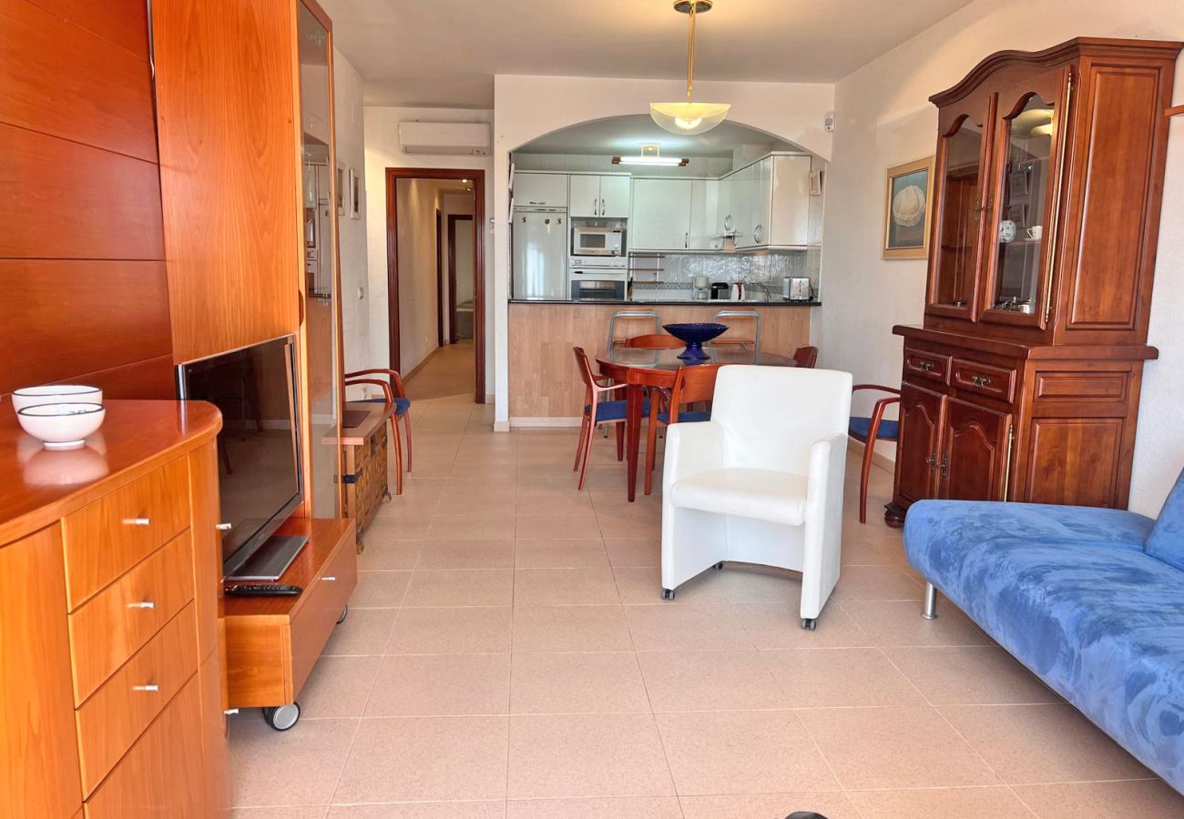 Apartment in Empuriabrava - 0098-MARENOSTRUM Beachfront apartment