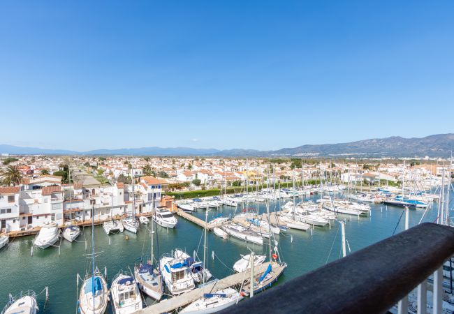 Appartement à Empuriabrava - 0161-PORT GREC Appartement avec WIFI, vue sur canal et mer Appartement à Empuriabrava - 0161-PORT GREC Appartement avec WIFI, vue sur canal et mer