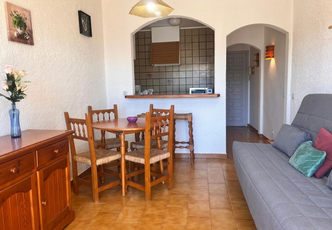 Studio à Empuriabrava - 0168-POBLAT TIPIC Studio près de la plage