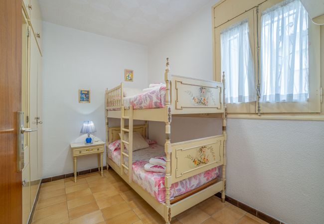 Appartement à Rosas / Roses - 2027-POETA MARQUINA Appartement avec 2 ch. à coucher