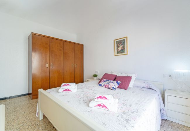 Appartement à Rosas / Roses - 2025-POETA MARQUINA Appartement avec 3 ch. à coucher Appartement à Rosas / Roses - 2025-POETA MARQUINA Appartement avec 3 ch. à coucher