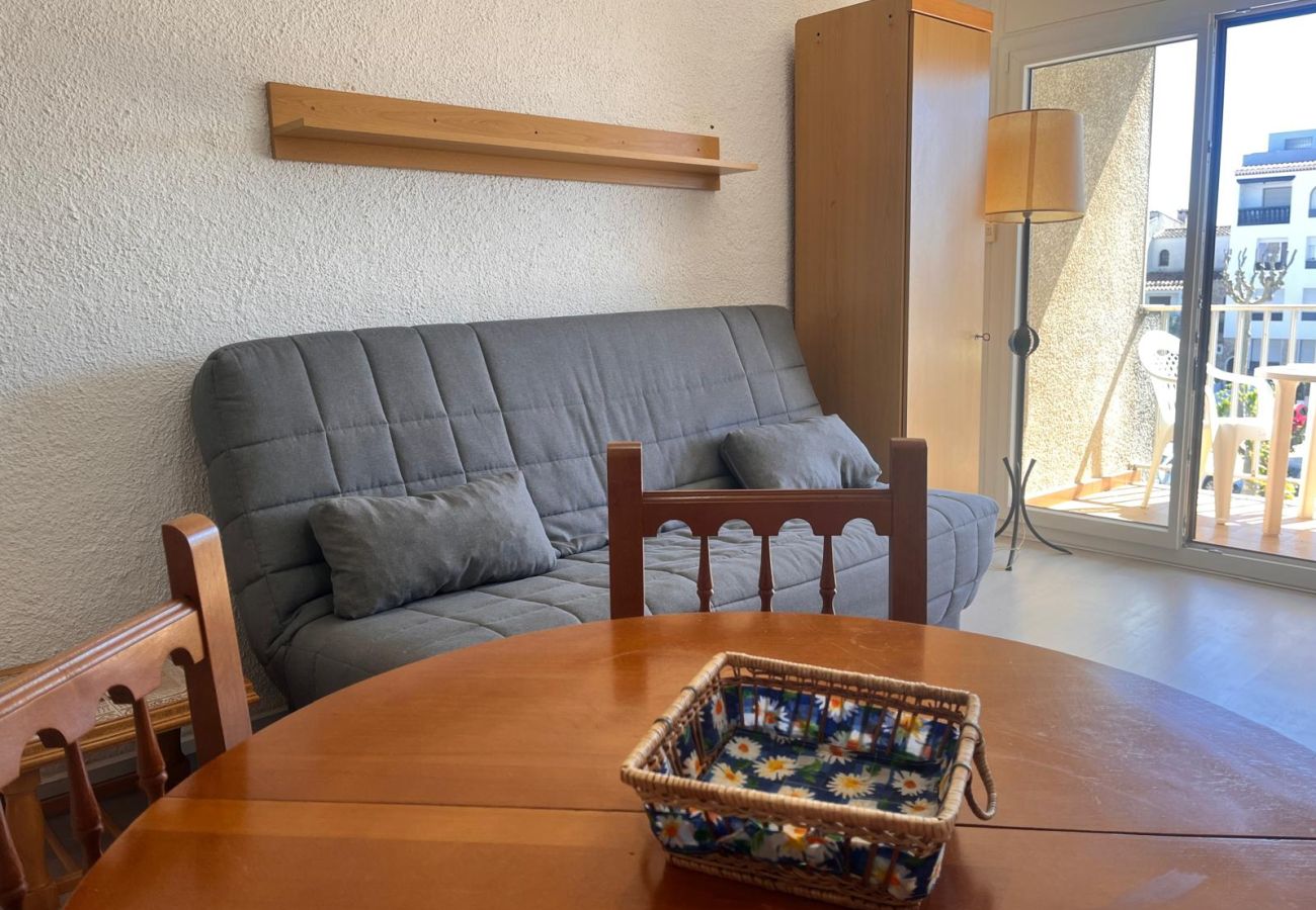 Studio à Empuriabrava - 0167-POBLAT TIPIC Studio près de la plage