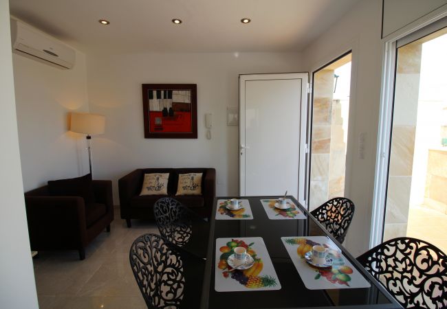 Villa à Empuriabrava - 0034-NOGUERA Maison avec piscine petite Villa à Empuriabrava - 0034-NOGUERA Maison avec piscine petite