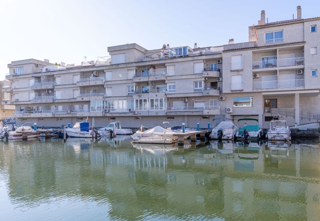 Appartement à Empuriabrava - 0139-ONADA Appartement avec vue sur le canal Appartement à Empuriabrava - 0139-ONADA Appartement avec vue sur le canal