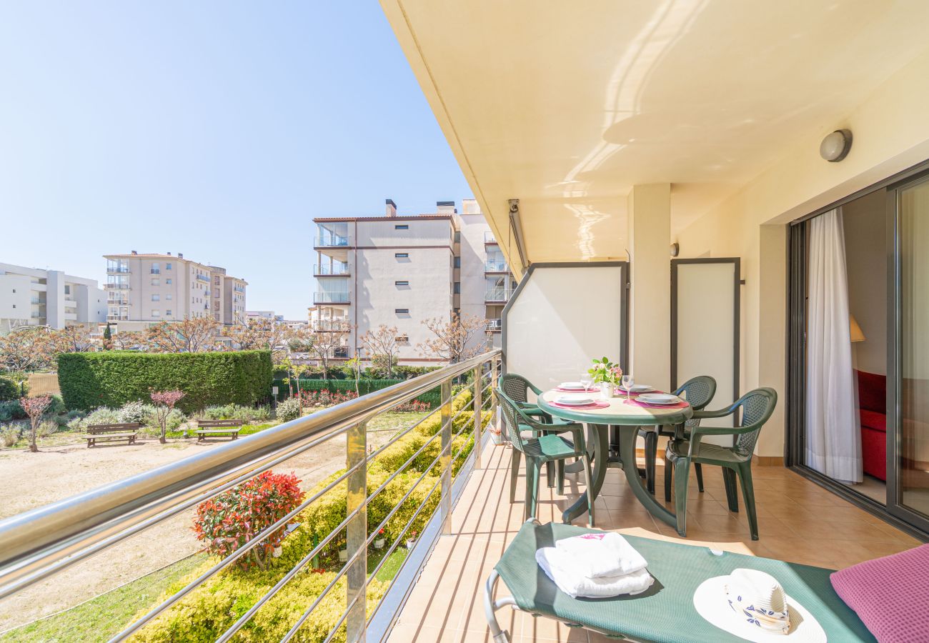 Appartement à Rosas / Roses - 8010-MIL.LENI Appartement avec piscine communautaire et parking