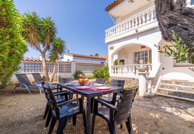 Villa à Empuriabrava - 0024-BAHIA  Maison avec 3 chambres près de la plage