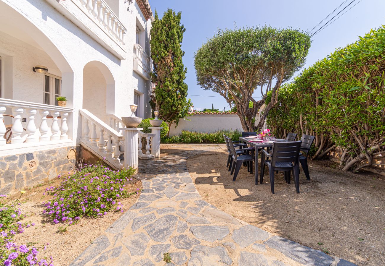 Villa à Empuriabrava - 0024-BAHIA  Maison avec 3 chambres près de la plage