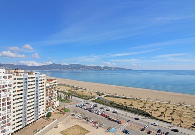 Studio à Empuriabrava - 0115-MANHATTAN Studio avec vue sur la mer Studio à Empuriabrava - 0115-MANHATTAN Studio avec vue sur la mer