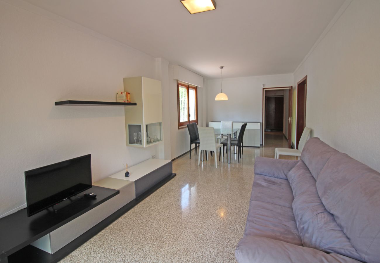 Appartement à Empuriabrava - 8001-SANT MORI Appartement près de la plage