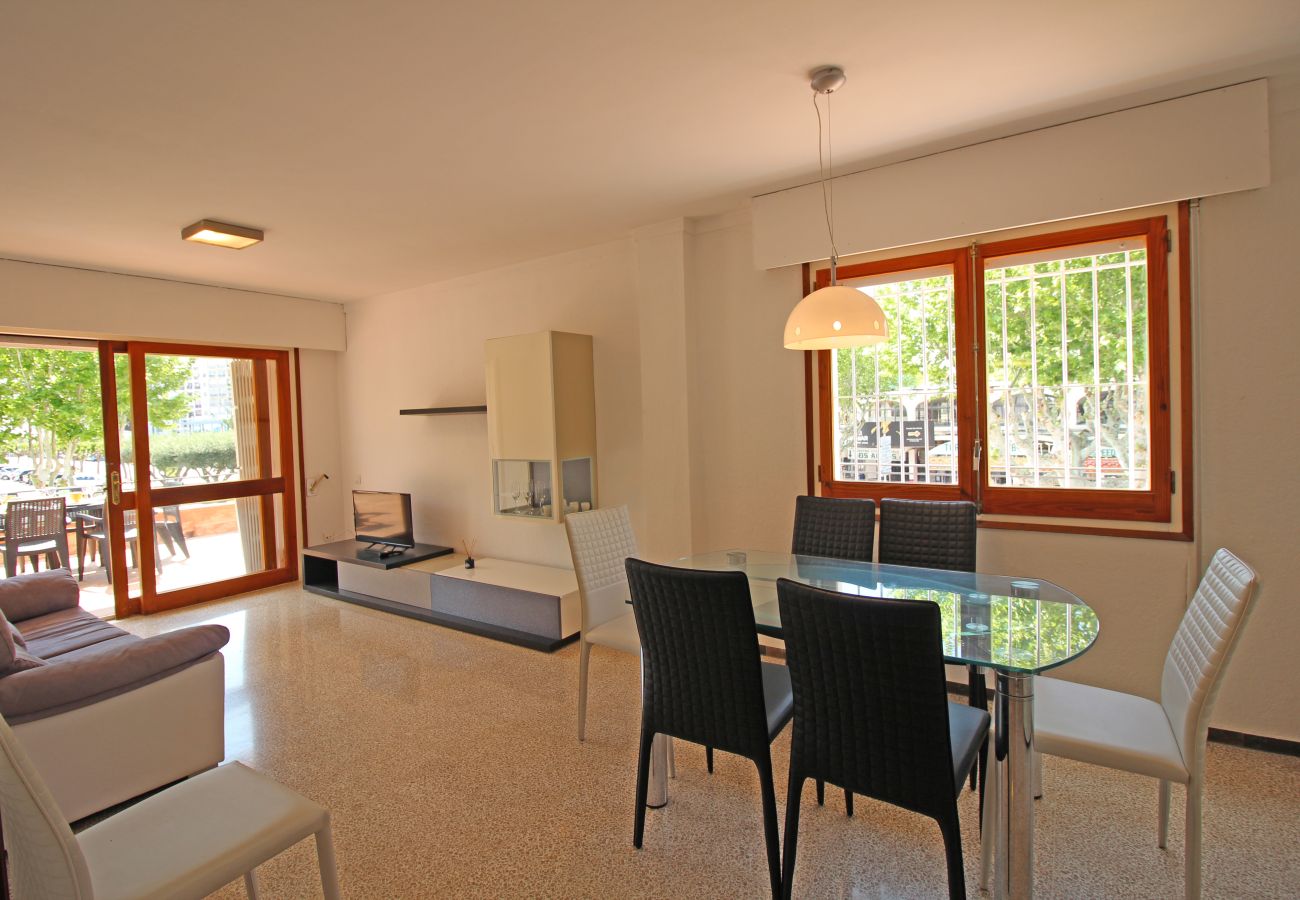 Appartement à Empuriabrava - 8001-SANT MORI Appartement près de la plage