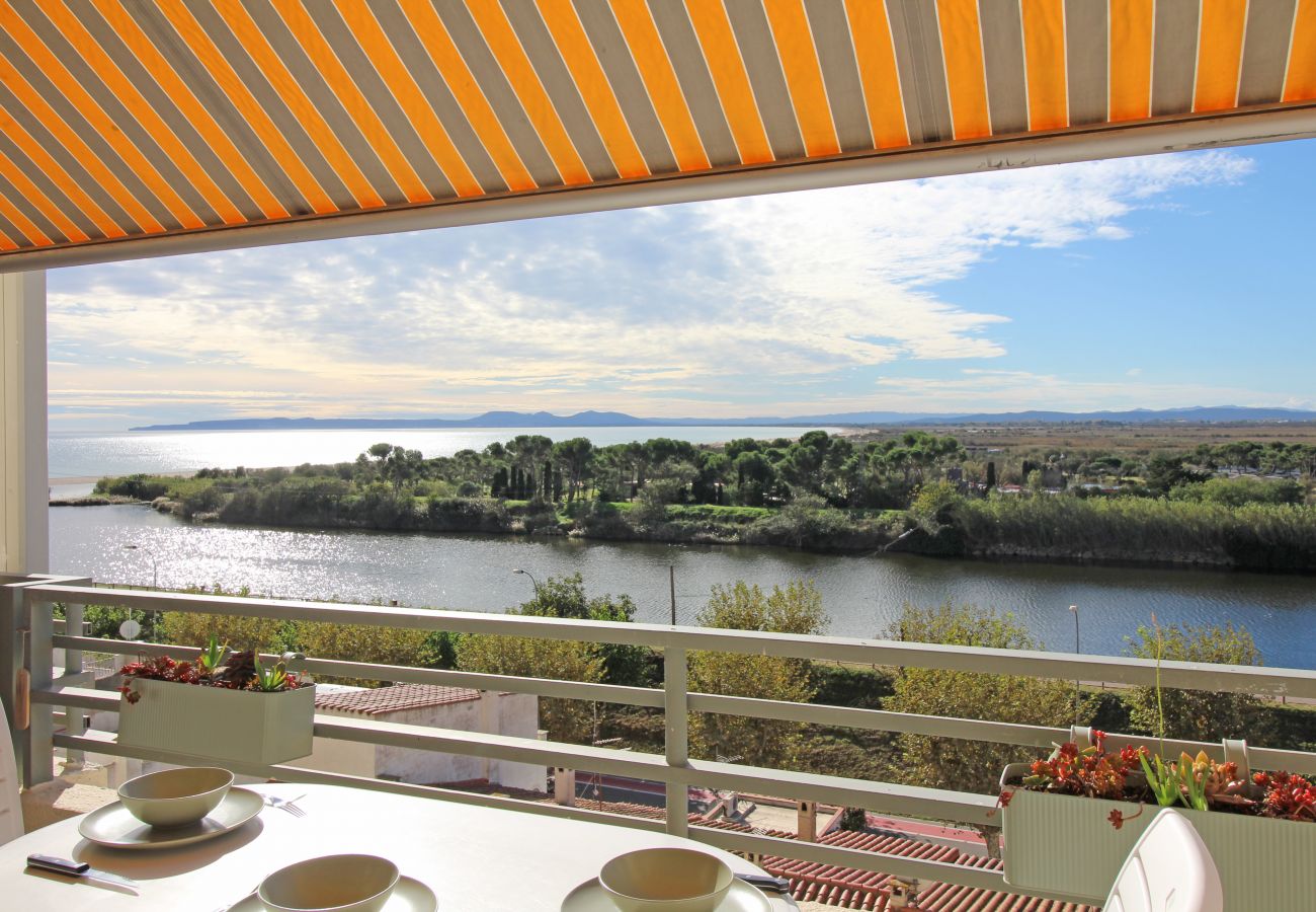 Appartement à Empuriabrava - 0116-MUGA PARK Appartement avec vue sur fleuve et mer