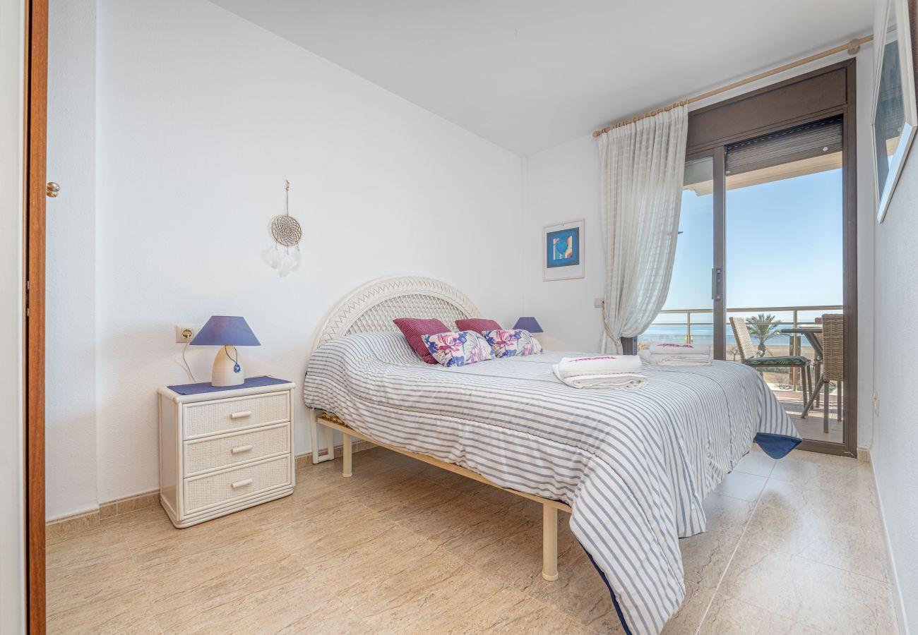 Appartement à Empuriabrava - 0085-MIRABLAU Appartement avec vue sur mer