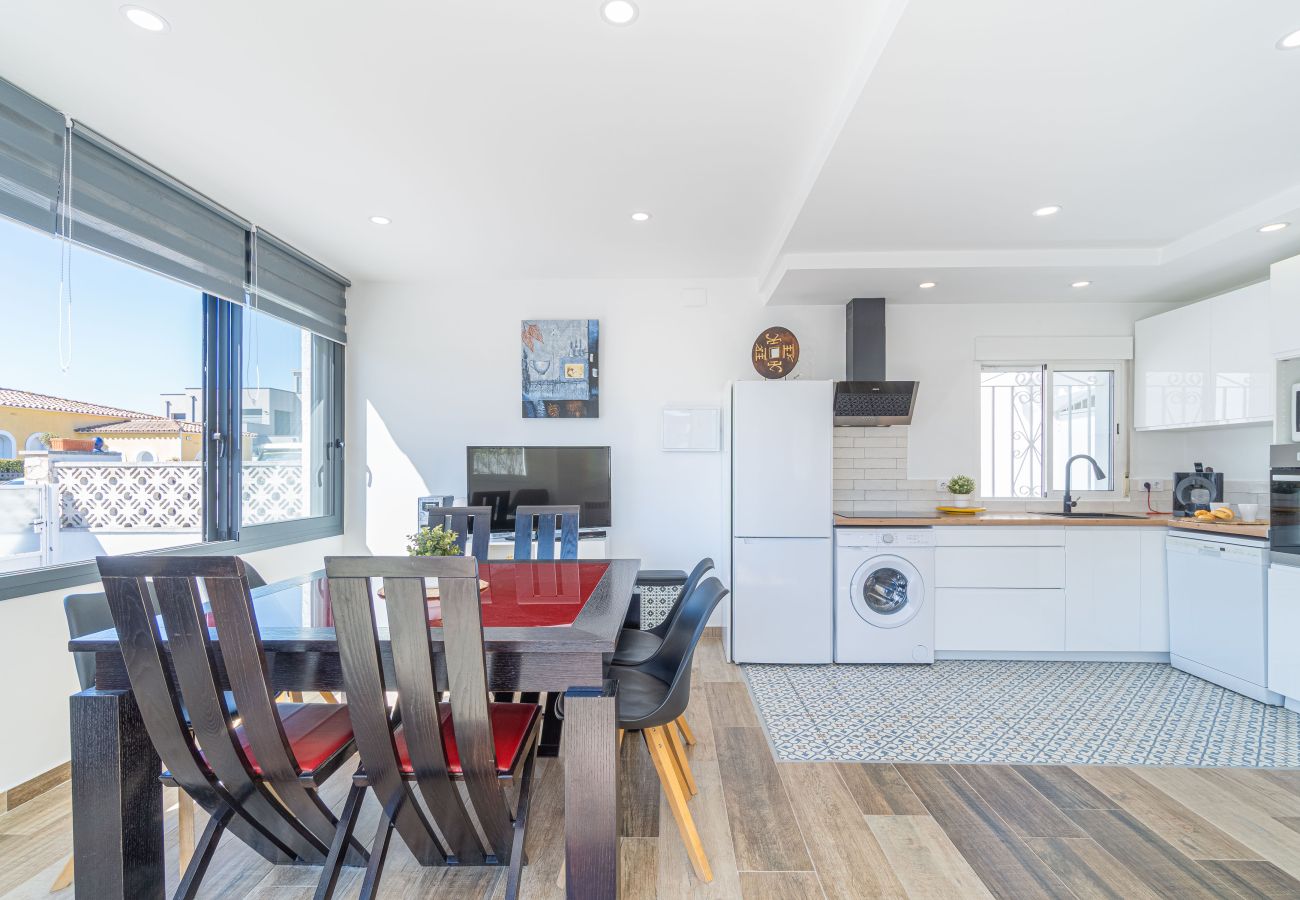 Villa à Empuriabrava - 0009-ALBERES Maison avec piscine