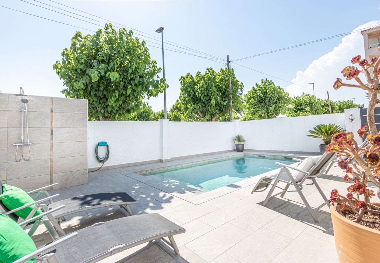 Villa à Empuriabrava - 0190-SANT MAURICI Maison avec piscine privée