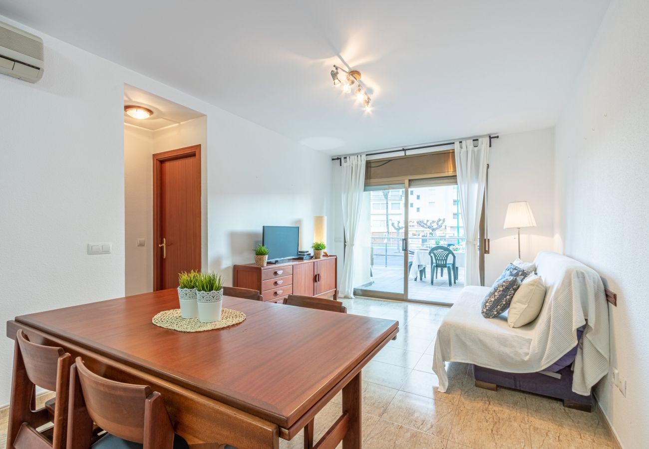 Appartement à Empuriabrava - 0088-MIRABLAU Appartement avec vue latérale sur la plage