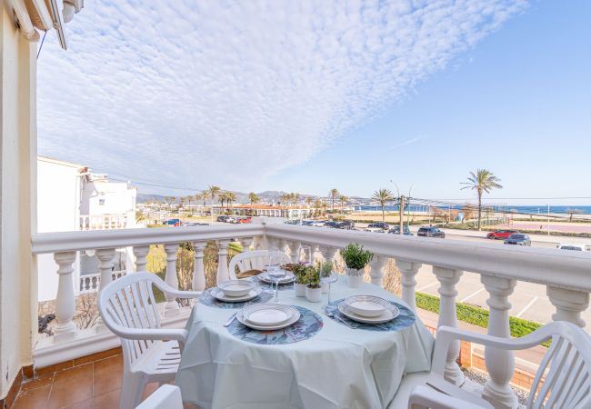 Appartement in Empuriabrava - 0021-BAHIA Appartement tegenover het strand met wifi Appartement in Empuriabrava - 0021-BAHIA Appartement tegenover het strand met wifi