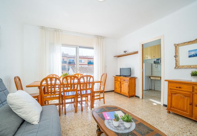  in Rosas / Roses - 2025-POETA MARQUINA Appartement met 3 slaapkamers