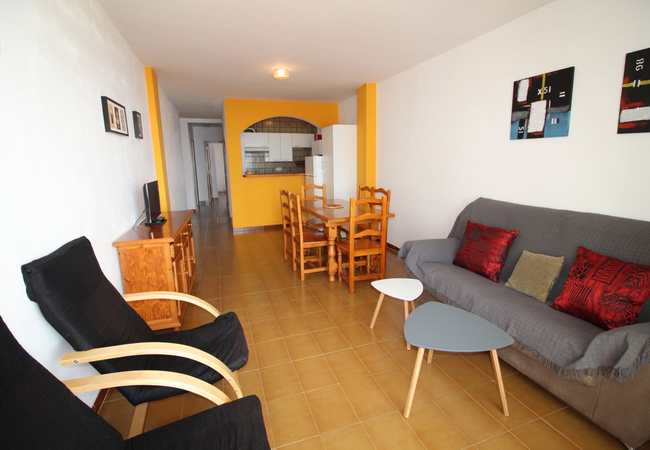 Appartement in Empuriabrava - 0186-SAN LUIS Appartement met uitzicht op zee