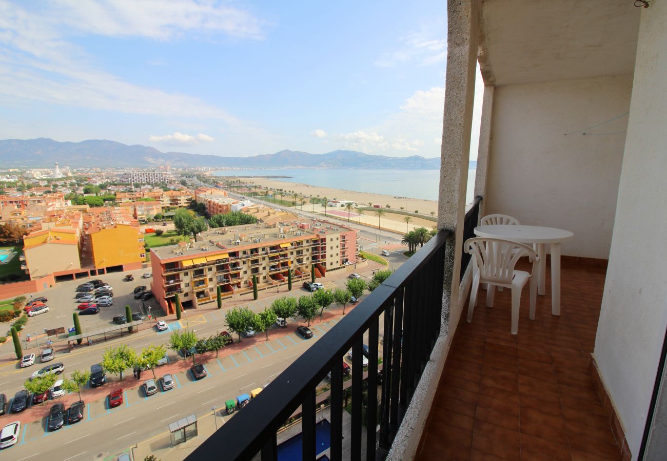 Appartement in Empuriabrava - 0186-SAN LUIS Appartement met uitzicht op zee