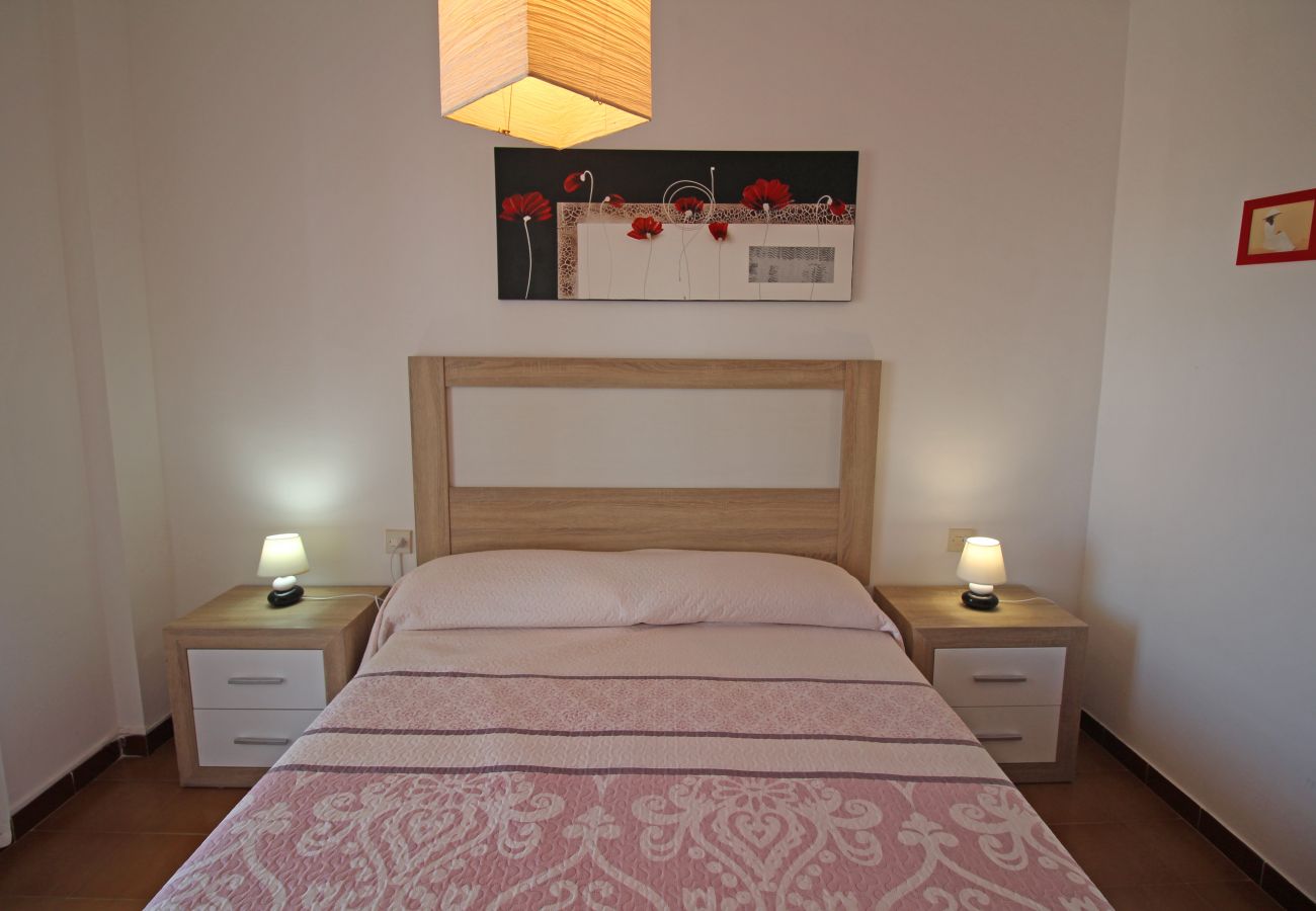 Appartement in Empuriabrava - 0186-SAN LUIS Appartement met uitzicht op zee