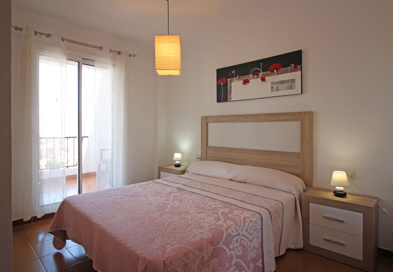 Appartement in Empuriabrava - 0186-SAN LUIS Appartement met uitzicht op zee