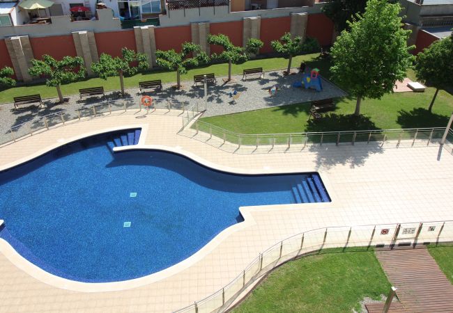 Appartement in Empuriabrava - 0149-PUIG ROM Apaprtement met gemeenschappelijk zwembad en parkeerplaats