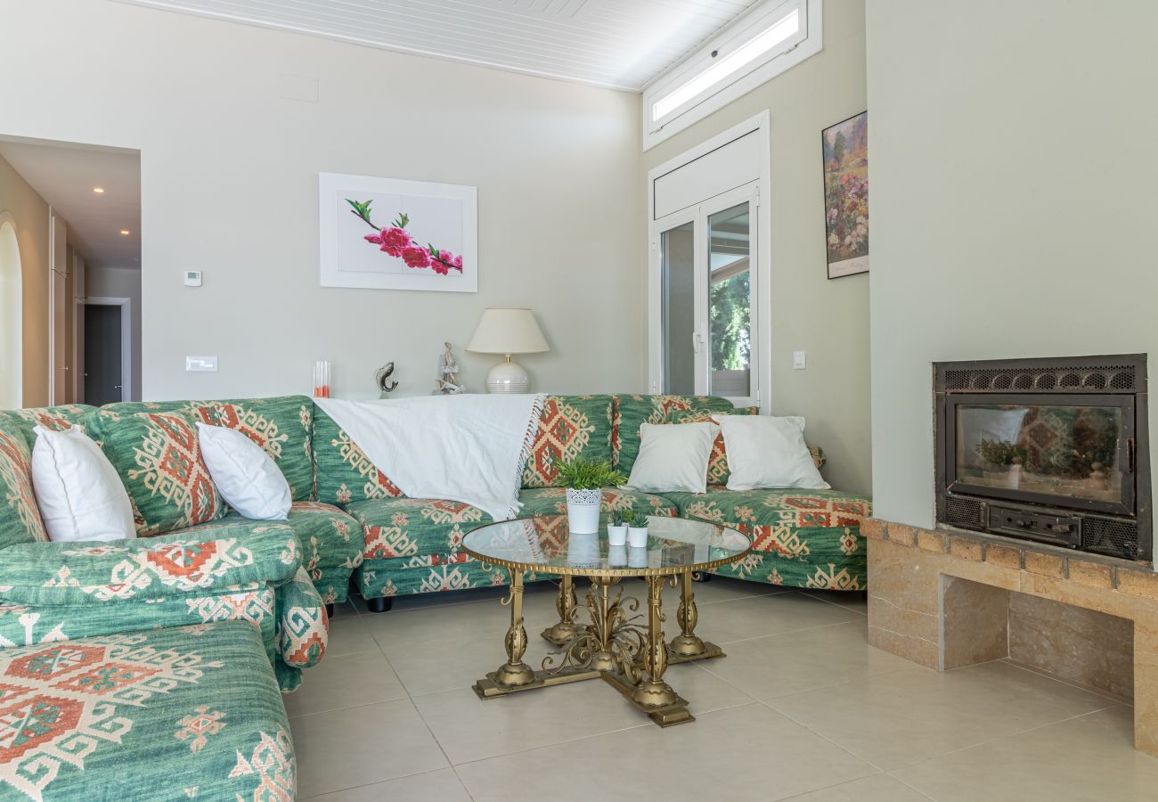 Villa in Empuriabrava - 0141-PANI Huis aan kanaal met zwembad en aanlegplaats