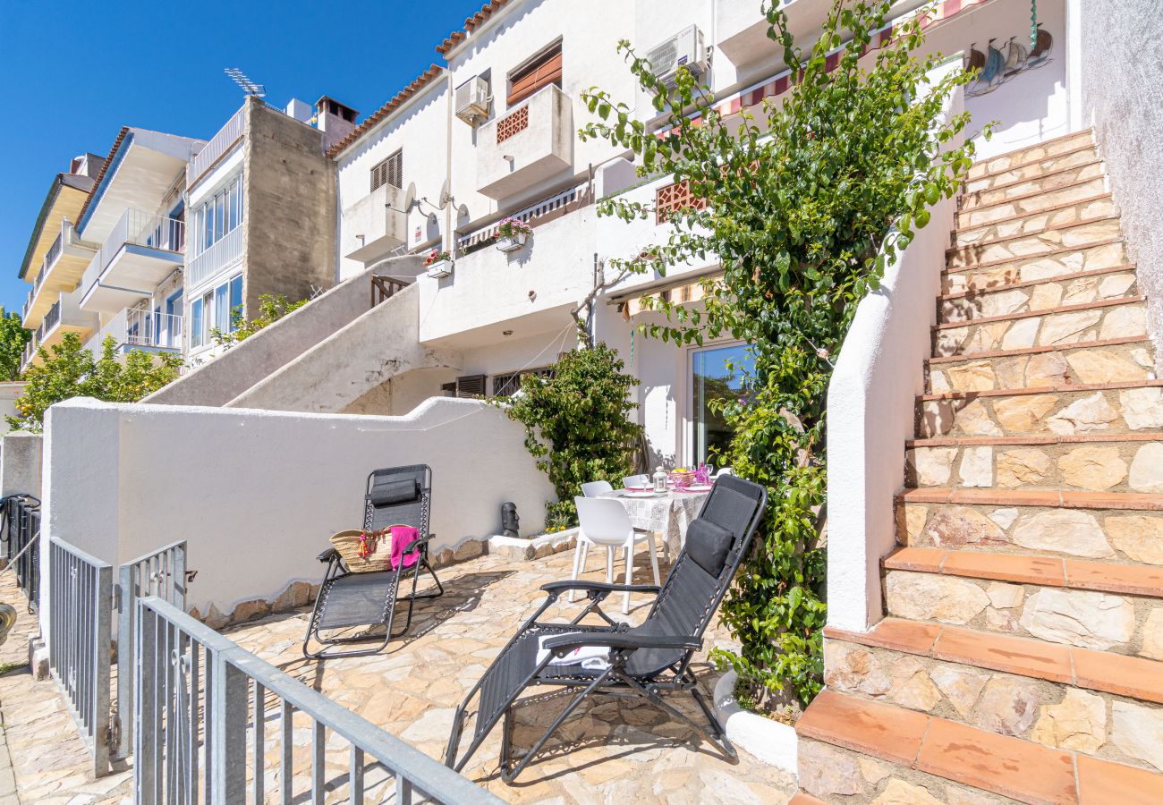 Villa in Empuriabrava - 0153-PORTO FINO Huis aan het kanaal met aanlegsteiger