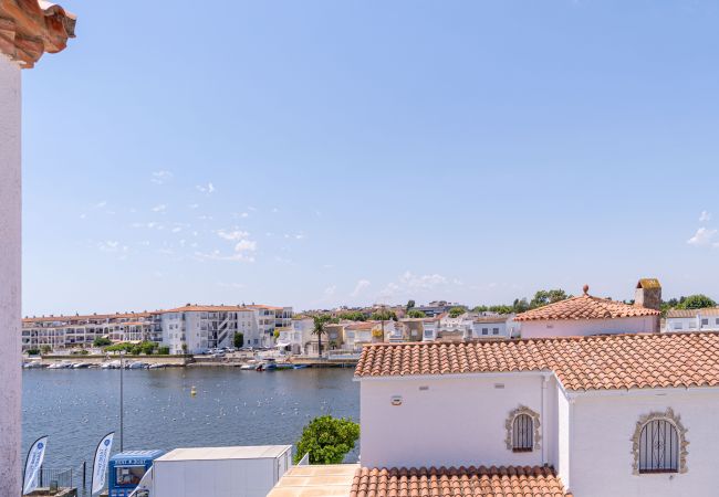 Villa in Empuriabrava - 0191-SANT MAURICI Huis met privé-zwembad Villa in Empuriabrava - 0191-SANT MAURICI Huis met privé-zwembad