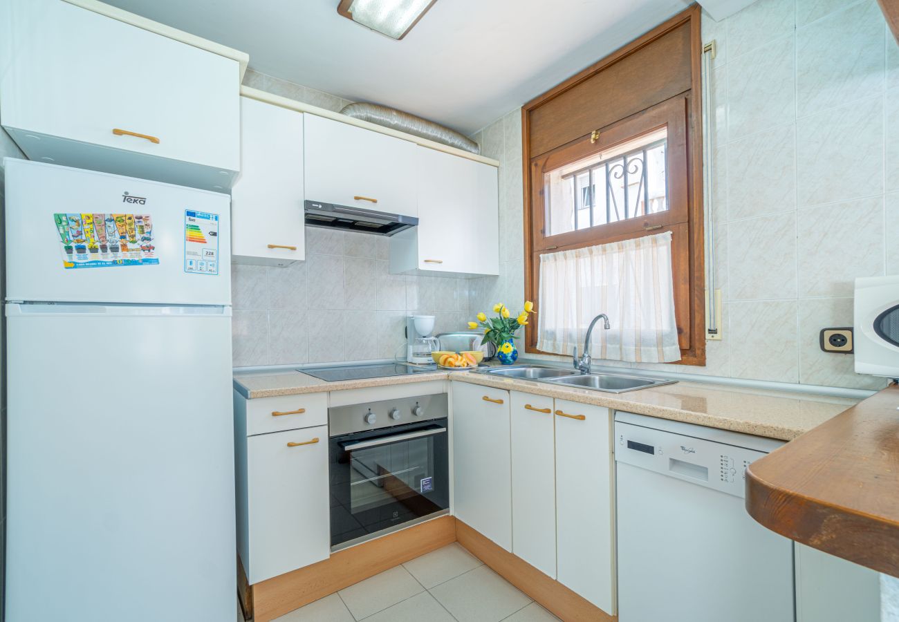 Villa in Empuriabrava - 0191-SANT MAURICI Huis met privé-zwembad