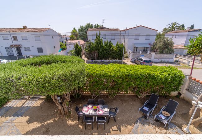 Villa in Empuriabrava - 0024-BAHIA  Huis met 3 slaapkamers dichtbij het strand Villa in Empuriabrava - 0024-BAHIA  Huis met 3 slaapkamers dichtbij het strand